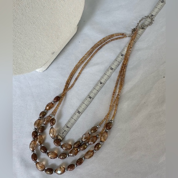 Multi strand neutral brown mauve bead necklace - Picture 5 of 5